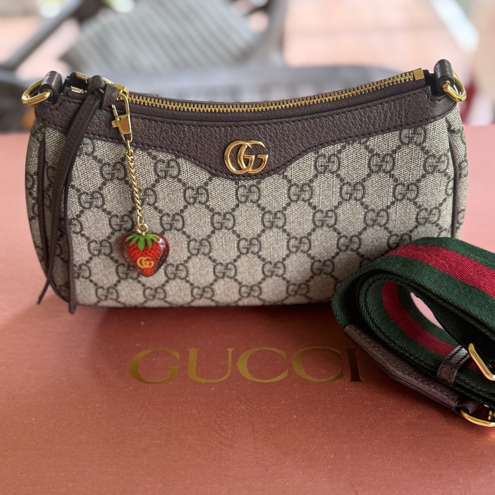 Gucci Ophidia small shoulder bag with removable strawberry charm Limited additio